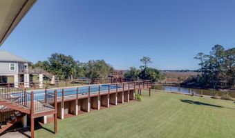 10452 Riviere Vue Dr, Biloxi, MS 39532