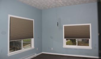 137 W Conwell St, Aurora, IN 47001