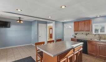 1 Winston Pl, Albany, NY 12205