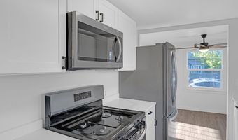 2010 E 1ST Ave, Albany, OR 97321