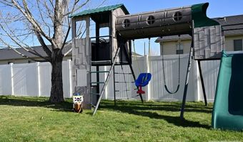 4213 Barton Ln, Ammon, ID 83406