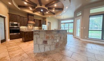 105 E EDEN Vly, Adkins, TX 78101