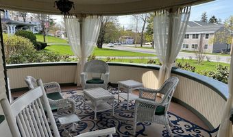 124 Elm St, Bennington, VT 05201