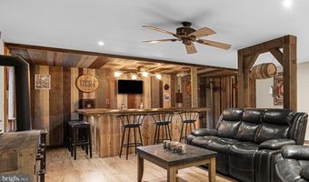 1342 N OLD STAGE Rd, Albrightsville, PA 18210