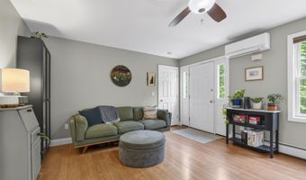 277 Parker Mountain Rd, Barrington, NH 03825