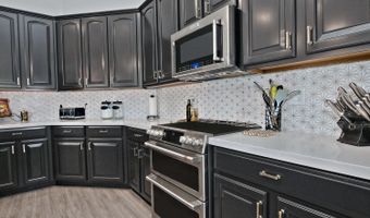 2067 W REMINGTON Dr, Chandler, AZ 85286