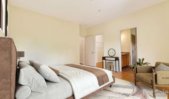 649 Raphael Pl, Charlotte, NC 28205