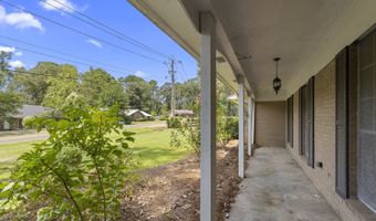 11 S Terrapin Hill Rd, Brandon, MS 39042