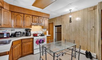 98 W 49TH St, Bayonne, NJ 07002