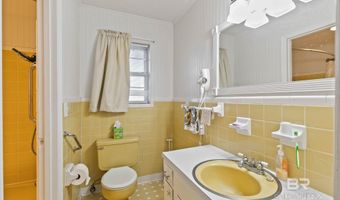 21267 Loop Rd, Andalusia, AL 36421