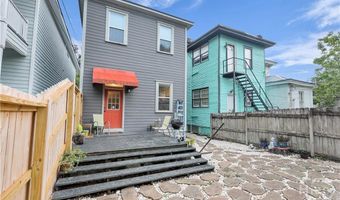 309 E Duffy St, Savannah, GA 31401