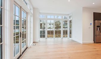 699 GIDDINGS Ave, Annapolis, MD 21401