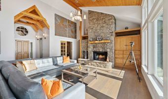 88248 TOKYO Ln, Bandon, OR 97411