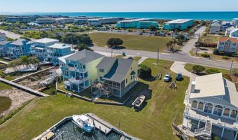 1711 E Fort Macon Rd, Atlantic Beach, NC 28512