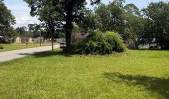 301 E Meeting St, Adel, GA 31620
