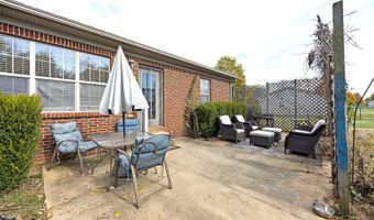 111 Maggie Ln, Bardstown, KY 40004