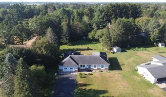 615 OMEGA Cir, Antigo, WI 54409
