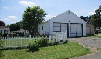 102 Parkgate Ave, Austintown, OH 44515