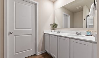 1113 NE Crossing Oaks Dr, Ankeny, IA 50021