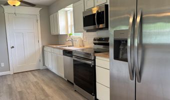 2318 N Lakeview Dr, Austin, IN 47102