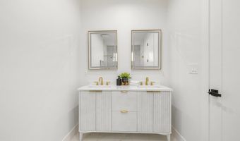 3916 8TH St NW B, Washington, DC 20011