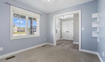 1701 Birch Run, Auburn, IN 46706