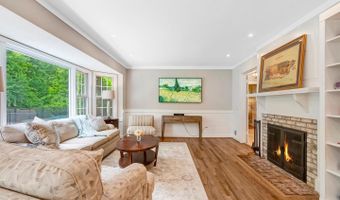 3602 SOUTH Pl #2, Alexandria, VA 22309
