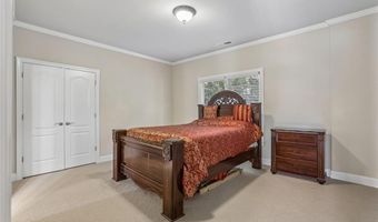 12516 Darvish Ln, Alpharetta, GA 30005