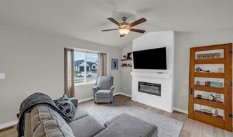 4412 NW 12th St, Ankeny, IA 50023