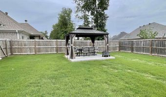 7424 Northwood Dr, Benton, AR 72019