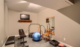 5947 APPLETOWN Rd, Boonsboro, MD 21713