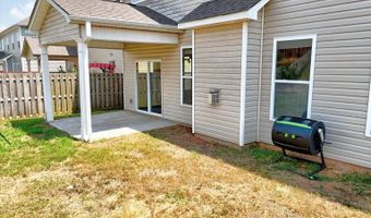 845 Deepwood Ct, Boiling Springs, SC 29316