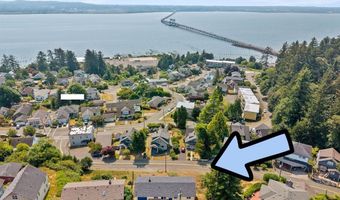 416 CHINOOK Ave, Astoria, OR 97103