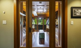 99 Granite St, Ashland, OR 97520