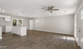 53 Bayshore Dr, Apalachicola, FL 32320