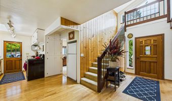 402 Tanglewood Rd, Arcata, CA 95521