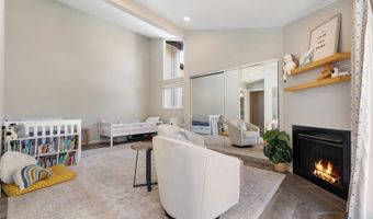 7532 Jerez Ct 9, Carlsbad, CA 92009