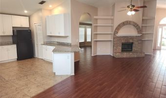 150 ABBEY HOLLOW Dr, Apopka, FL 32712