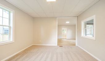814 W 5th St, Anderson, IN 46016