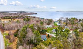 4 Highview Ter, Belfast, ME 04915
