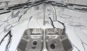 4813 LAWRENCE St, Alexandria, VA 22309