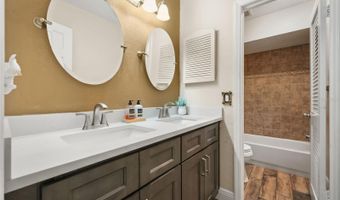 407 HERMITAGE Dr, Altamonte Springs, FL 32701