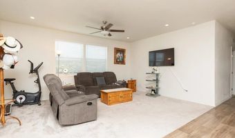 2300 E Valley Pkwy SPC 125, Escondido, CA 92027