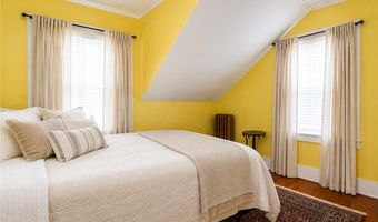 113 Beckwith St, Cranston, RI 02910