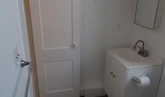 9 St Joseph'S Ter 3B, Albany, NY 12210