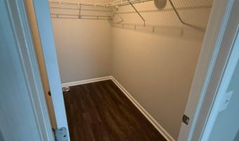 9335 Polaris Green Dr, Columbus, OH 43240