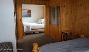 355 S WASHINGTON St, Afton, WY 83110