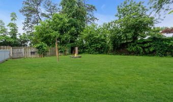 1152 Longboat Ave, Beachwood, NJ 08722