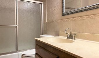 6001 GAINSBOROUGH Rd, Amarillo, TX 79106