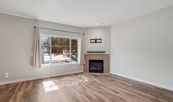 19565 HUMMINGBIRD Loop, Oregon City, OR 97045